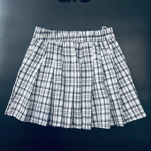 Cotton Candy LA Plaid Mini Skirt - Picture 3 of 3